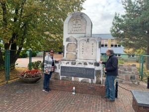 PHOTO (2) 2019-09-23.jpg